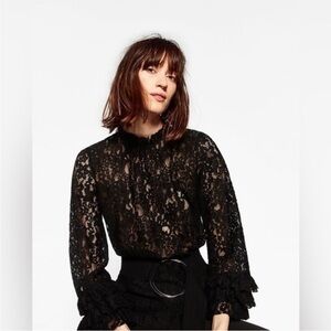 ZARA Large Black Lace Blouse Pullover Bell Sleeves 3 Tiered Lace Cuff Unlined